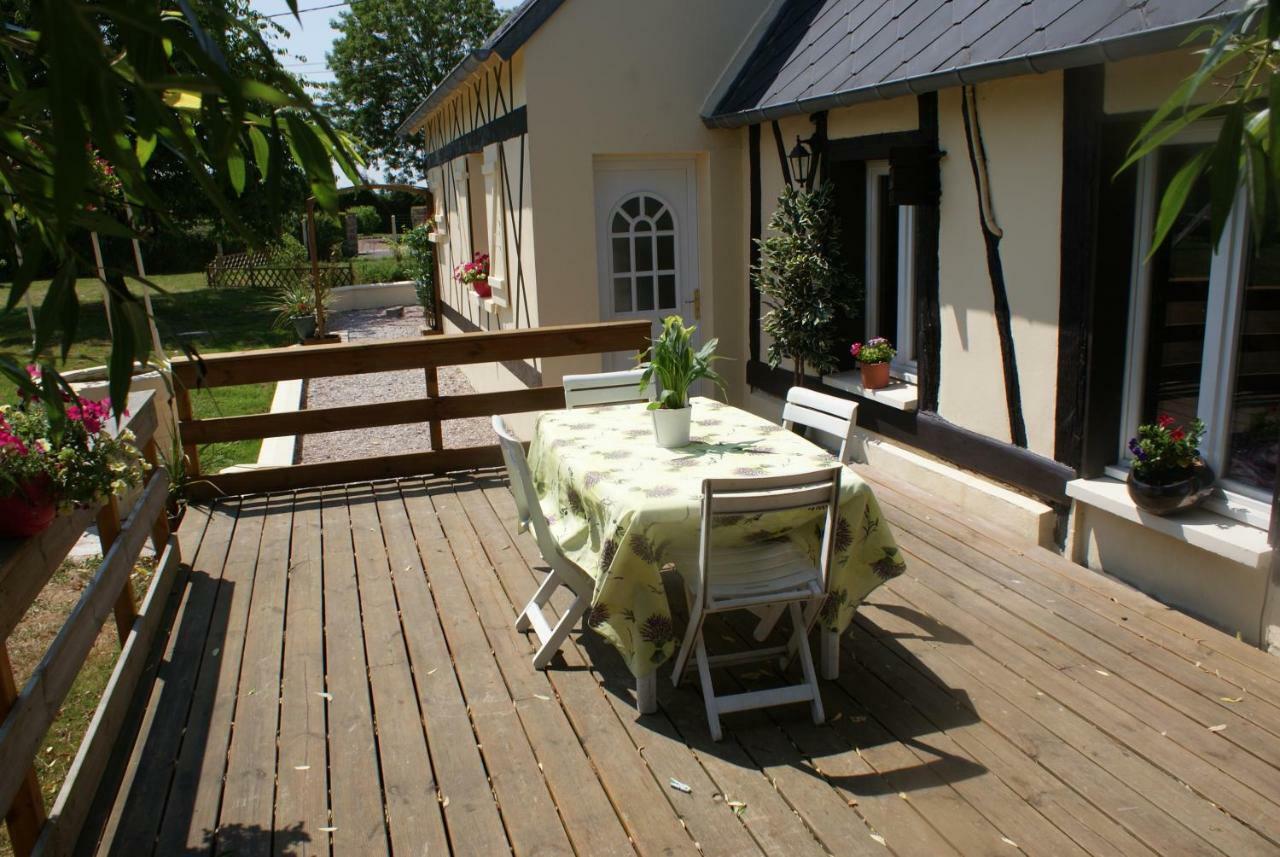 Gite "Lovely Normandy" Sainte-Marguerite-de-l'Autel Esterno foto